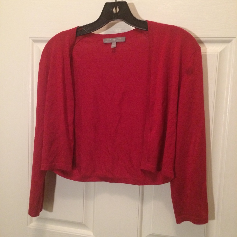 Neiman Marcus, Cashmere Collection, M red shrug